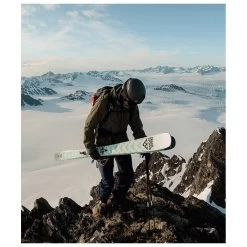 Ski Black Crows Atris -Vente Matériel De Ski 2c6bc460283591d211b64a0b16e2639009a40271 H23BLACSKI252206 901