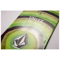 Planche Snowboard Nitro Ripper Youth X Volcom -Vente Matériel De Ski 9af3da644c784730b4308d150224cd4b2de888ba H23NITRBOA252936 904